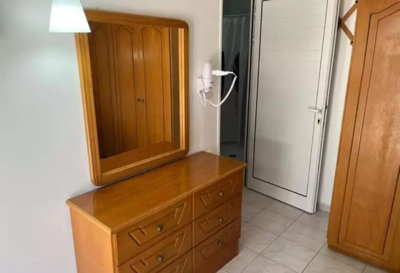 اتاق خانوادگی با چشم‌انداز باغ, Family House Faliraki Studios Apartments