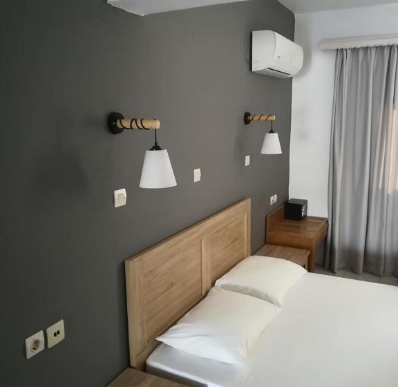 스탠다드 스튜디오, Family House Faliraki Studios Apartments