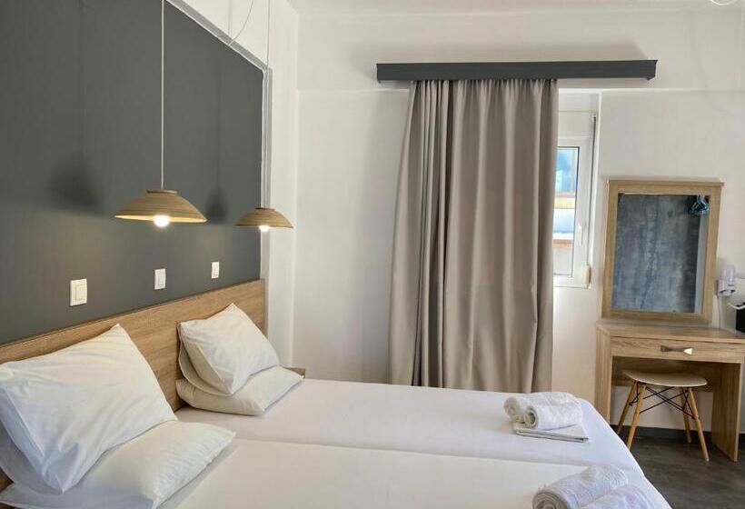 스탠다드 스튜디오, Family House Faliraki Studios Apartments