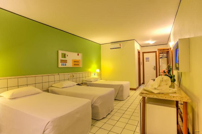 غرفة قياسية ثلاثية, Aldeia Da Praia