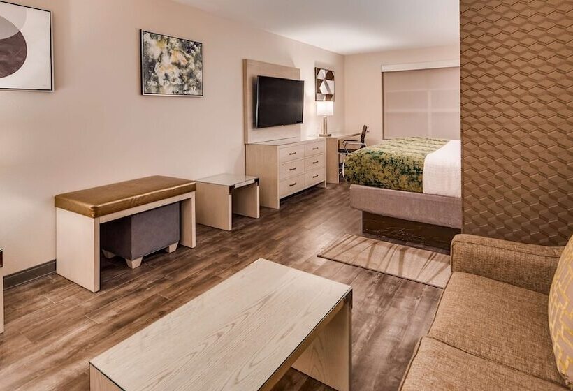 جناح, Best Western Premier I95 Savannah Airport/ Pooler West