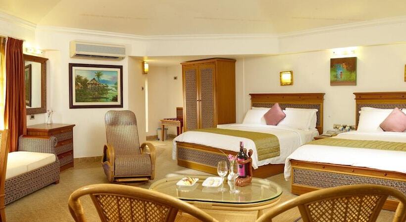 小室, Chariot Beach Resort