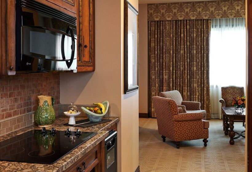 Президентский Люкс, Granduca Houston