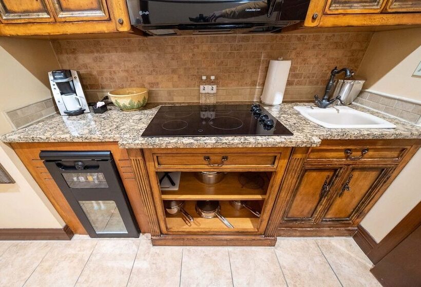 Президентский Люкс, Granduca Houston