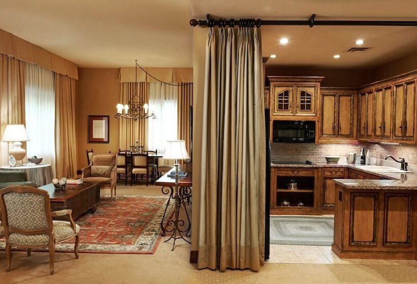 Люкс, Granduca Houston