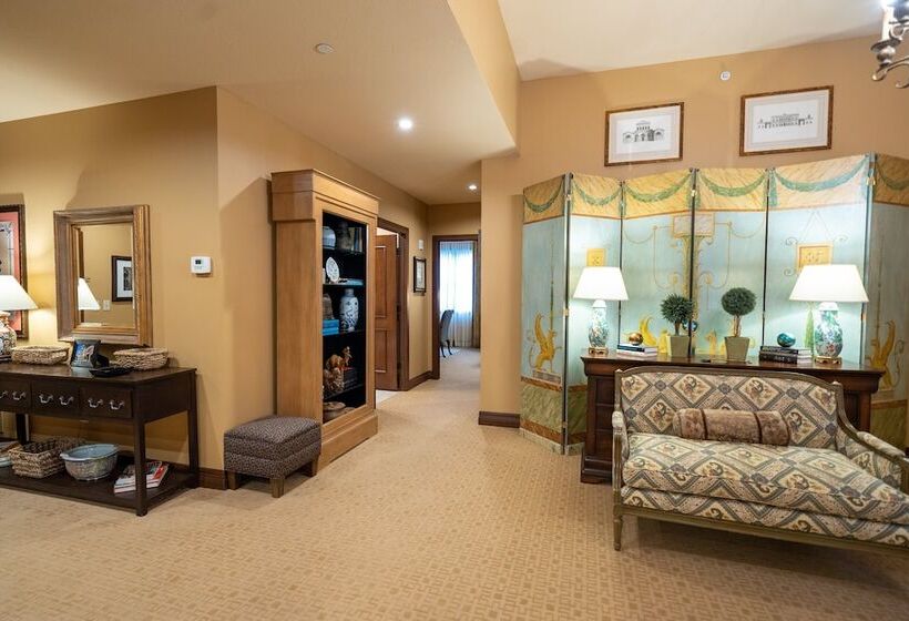 Люкс, Granduca Houston