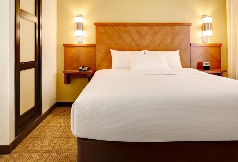 Номер Стандарт, Hyatt Place Detroit/utica