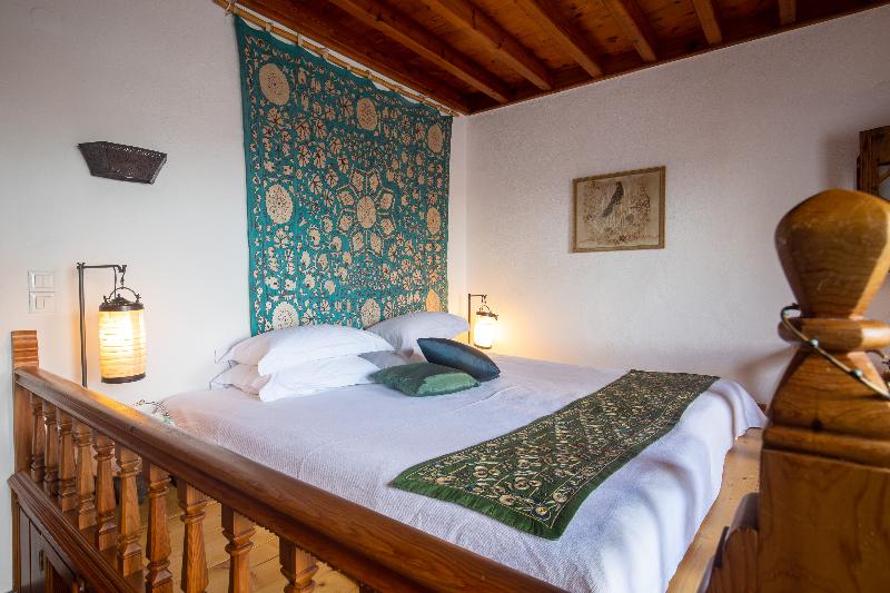 Люкс, Melenos Art Boutique