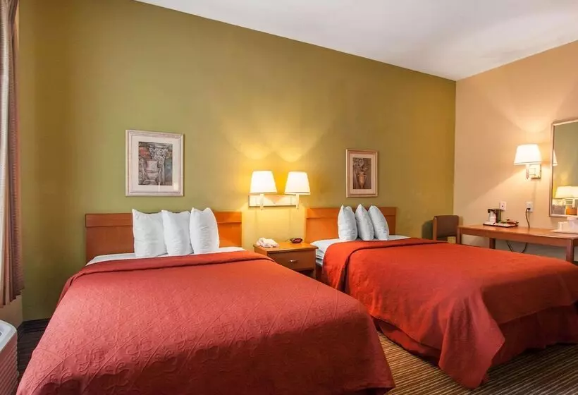اتاق استاندارد با 2 تخت دوبل, Quality Inn Joplin I44