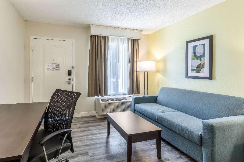 غرفة قياسية, Quality Inn Palm Beach International Airport