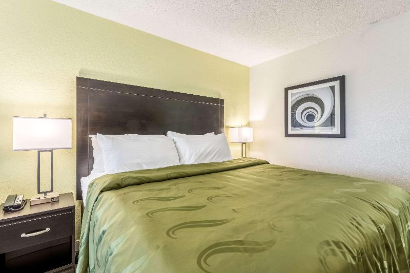 Standart Oda, Quality Inn Palm Beach International Airport