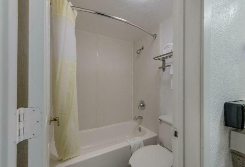 חדר קלאסי, Quality Inn & Suites Airport