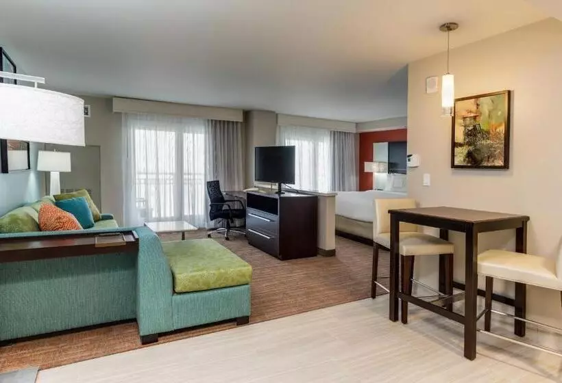 Standard-studio King-vuode, Residence Inn By Marriott Daytona Beach Oceanfront