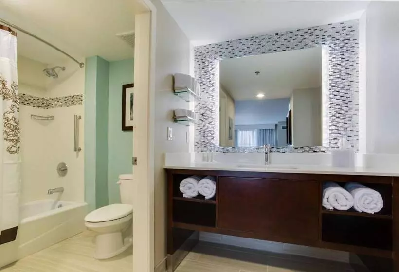 2 Bedroom Suite