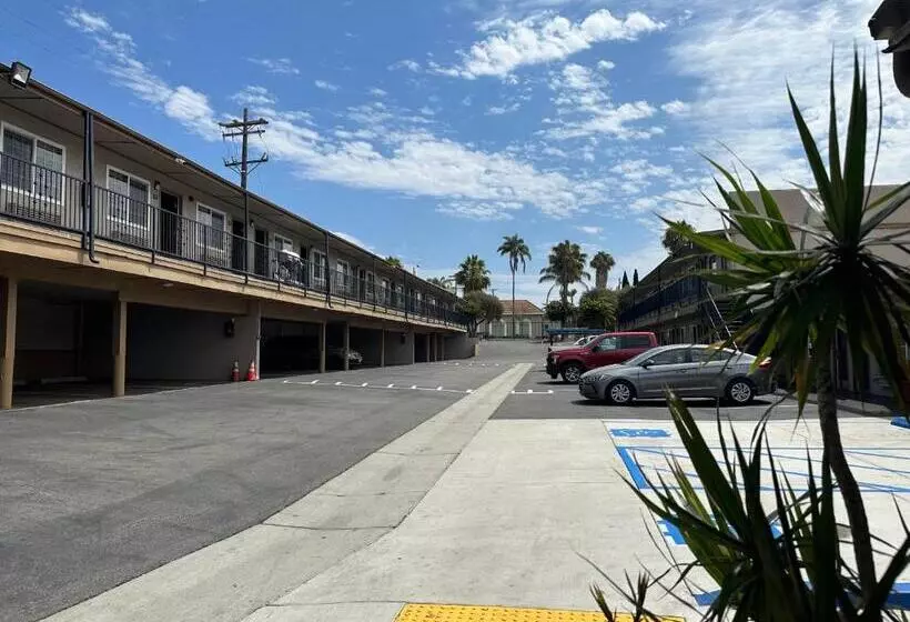 اتاق استاندارد, Rodeway Inn National City San Diego South