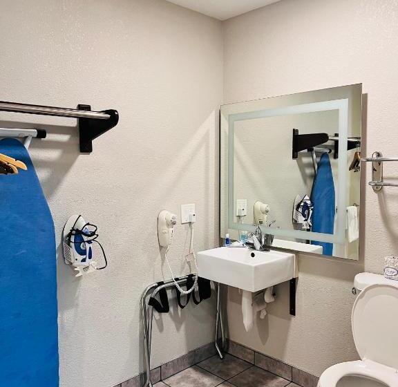 Номер Стандарт Адаптированный для Инвалидов, Rodeway Inn National City San Diego South