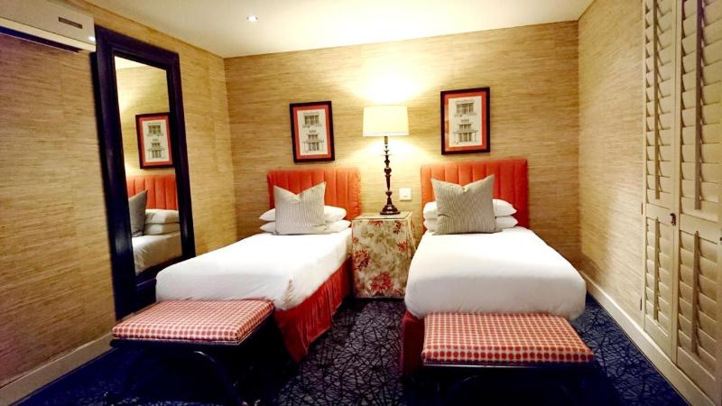 이그제큐티브 룸, Royal Palm