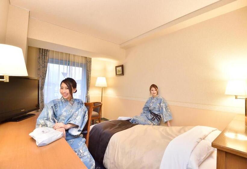 베이직 룸 더블 침대, Seawave Beppu