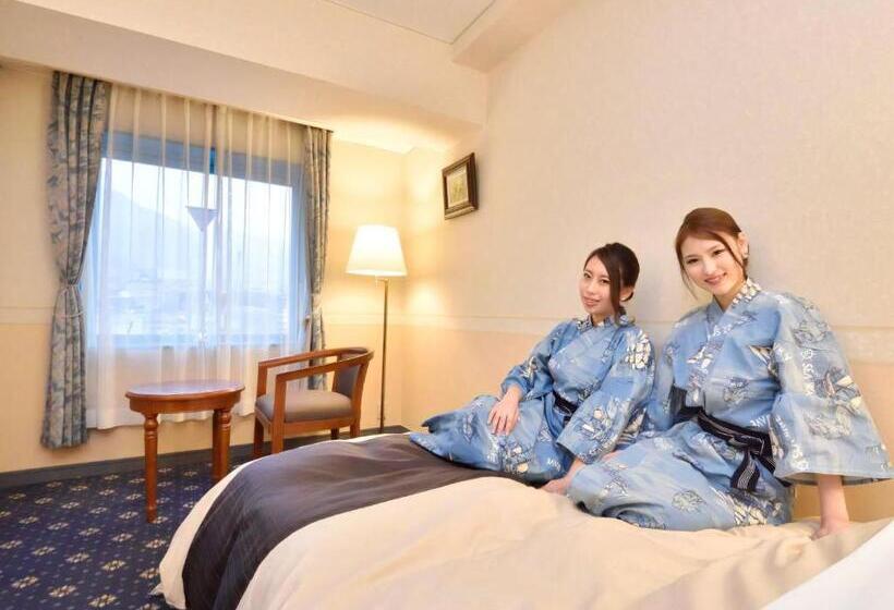 带双人床的基本房间, Seawave Beppu