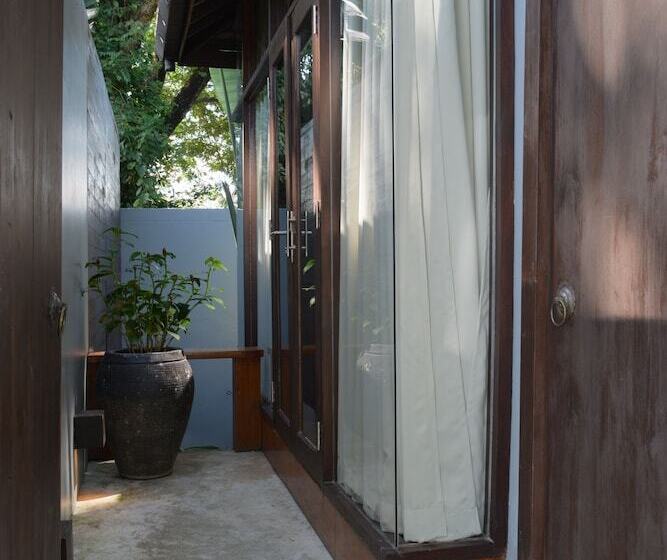 수피리어 룸, The Quarter Pai