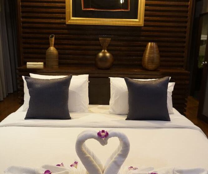 전용 풀장 스위트, The Quarter Pai