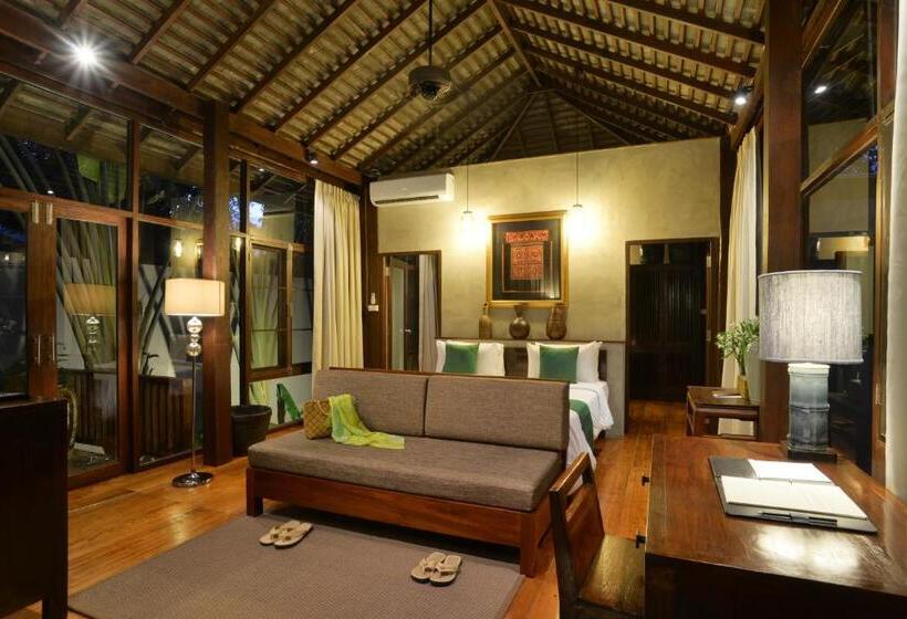 전용 풀장 스위트, The Quarter Pai