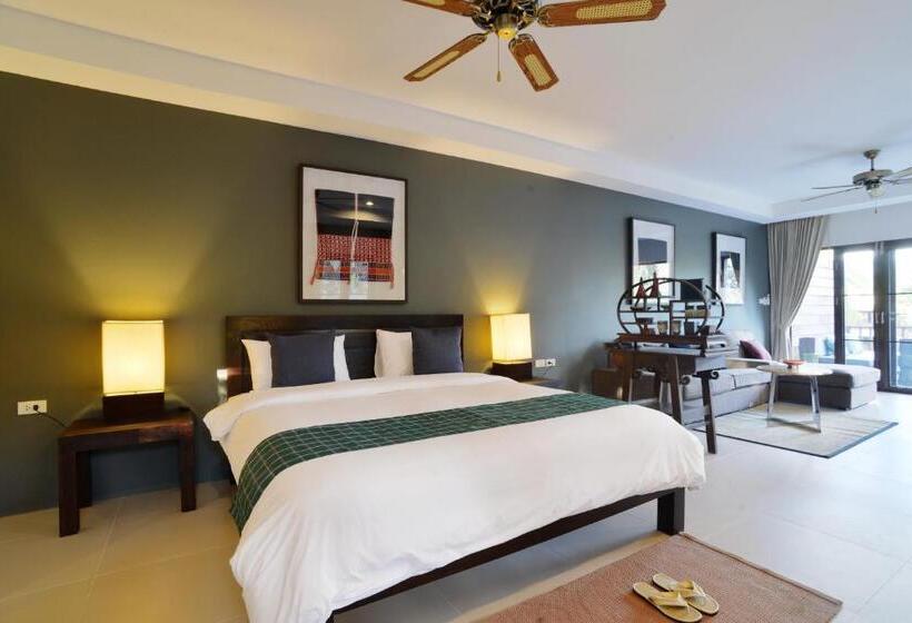 디럭스 룸, The Quarter Pai