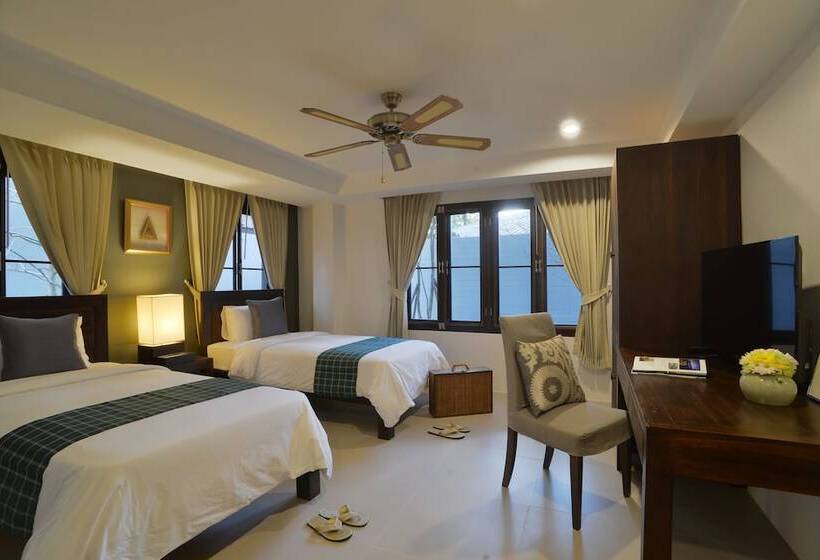 패밀리 룸, The Quarter Pai