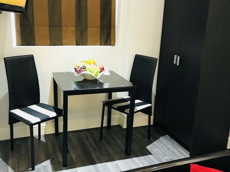 Студия Стандарт, W6