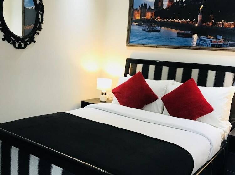 Студио Executive, W6