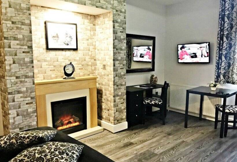 Студио Executive, W6