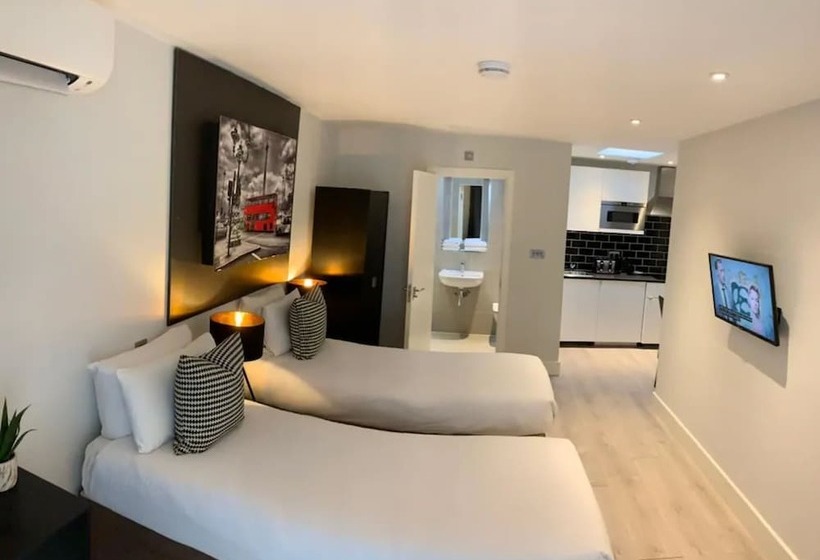 Студия Deluxe, W6