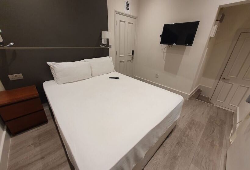 Студия Стандарт, W6