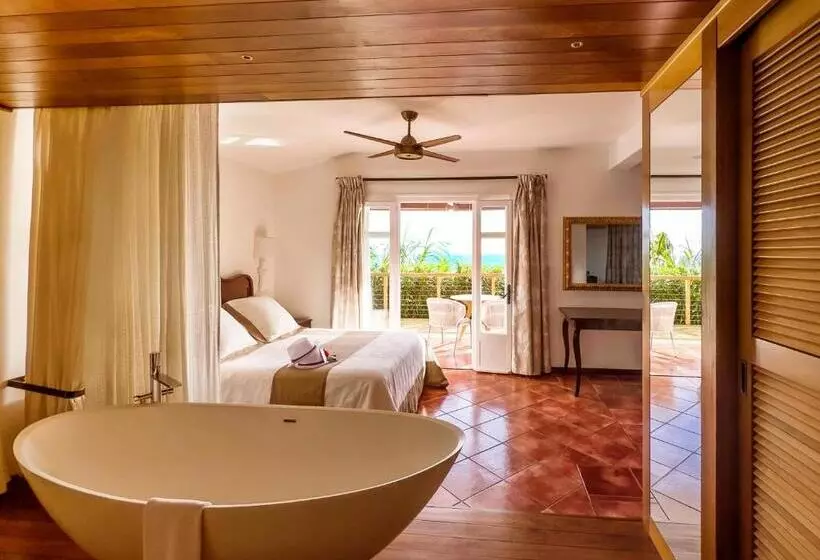 سوییت با استخر, Blue Margouillat Seaview Hotel Relais & Chateaux