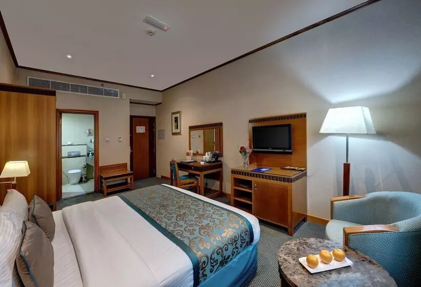 اتاق سوپریور, Golden Tulip Hotel Al  Barsha