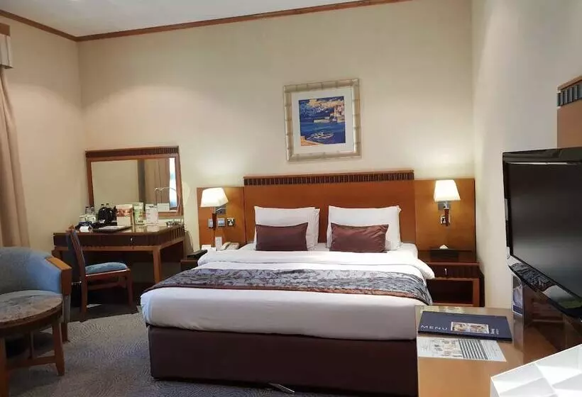 اتاق سوپریور, Golden Tulip Hotel Al  Barsha