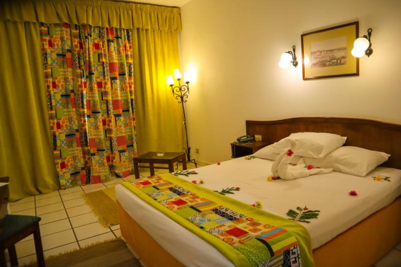 اتاق استاندارد یک نفره, Fantazia