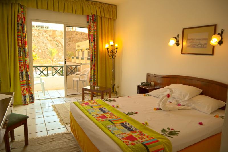 اتاق استاندارد یک نفره, Fantazia