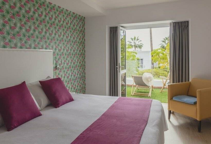 스탠다드 스튜디오, Flamingo Beach Mate