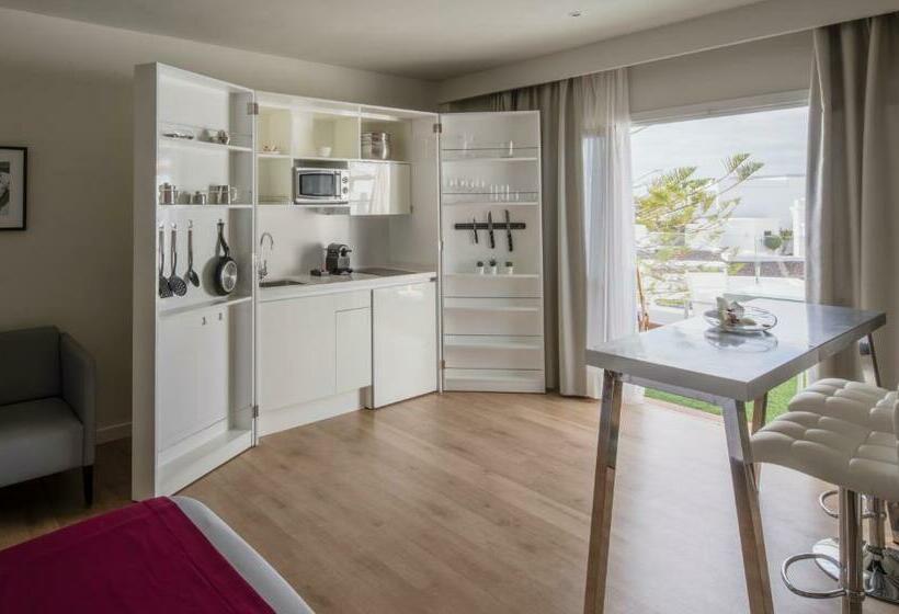 海の見えるスタンダードスタジオ, Flamingo Beach Mate