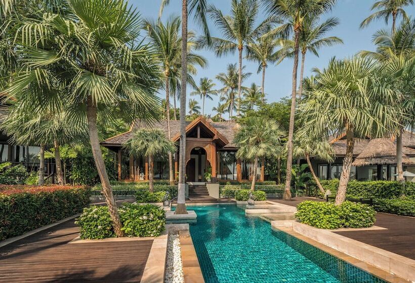 Вилла 3 Спальни с Бассейном, Four Seasons Resort Koh Samui