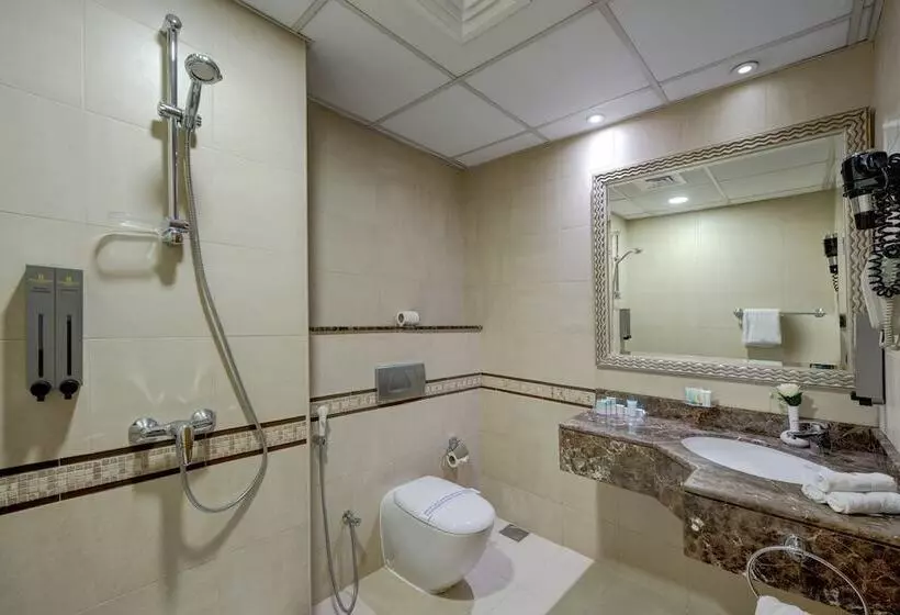 سوییت, Golden Tulip Hotel Al  Barsha