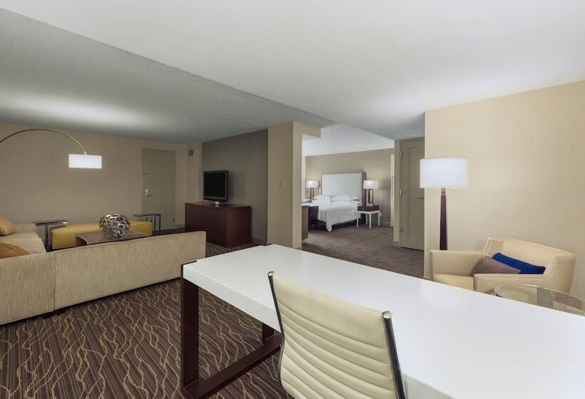 キングサイズベッドのジュニアスイート, Hilton Salt Lake City Center