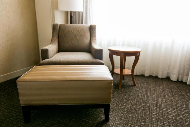 キングサイズベッドのスタンダードルーム, Hilton Salt Lake City Center