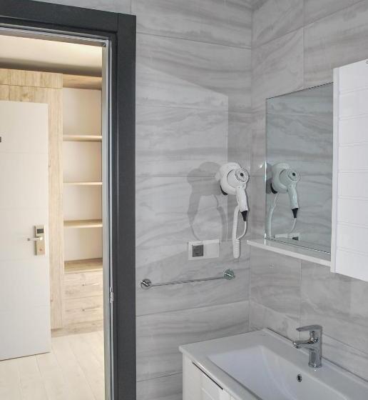 Номер Стандарт, Kolibri