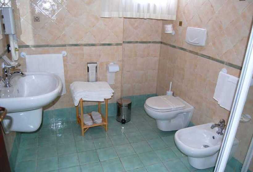스탠다드 스튜디오, Residence Alberghiero Eolie