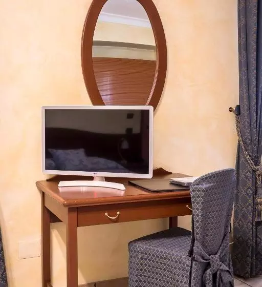 استودیوی استاندارد, Residence Alberghiero Eolie