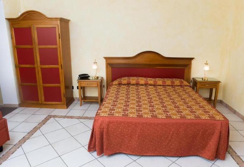 수피리어 스튜디오, Residence Alberghiero Eolie