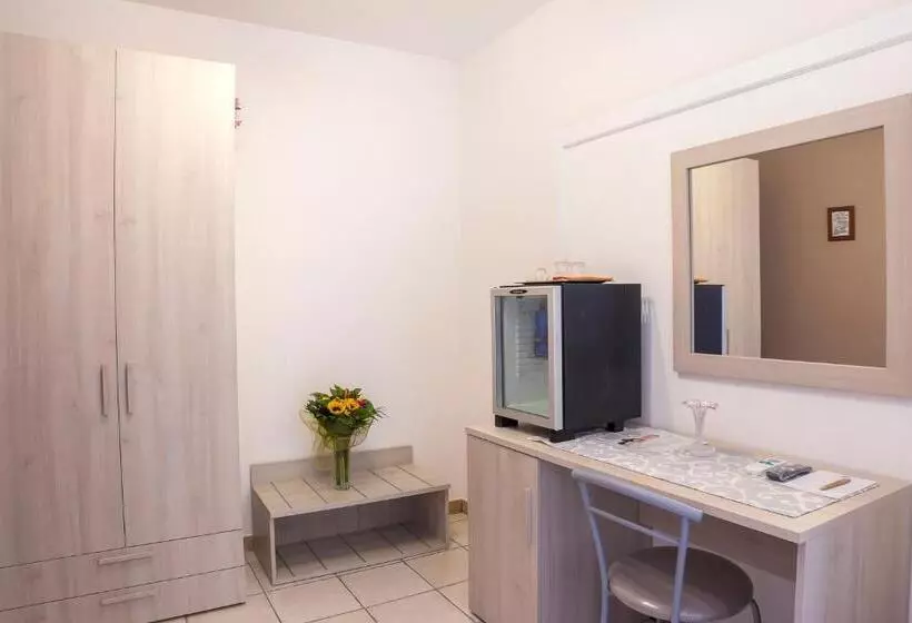 اتاق استاندارد با تراس, Residence Alberghiero Eolie