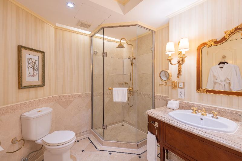 مجموعه ویستا شهر, Rocks